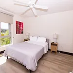 2Br Weho Modern Luxury Townhouse